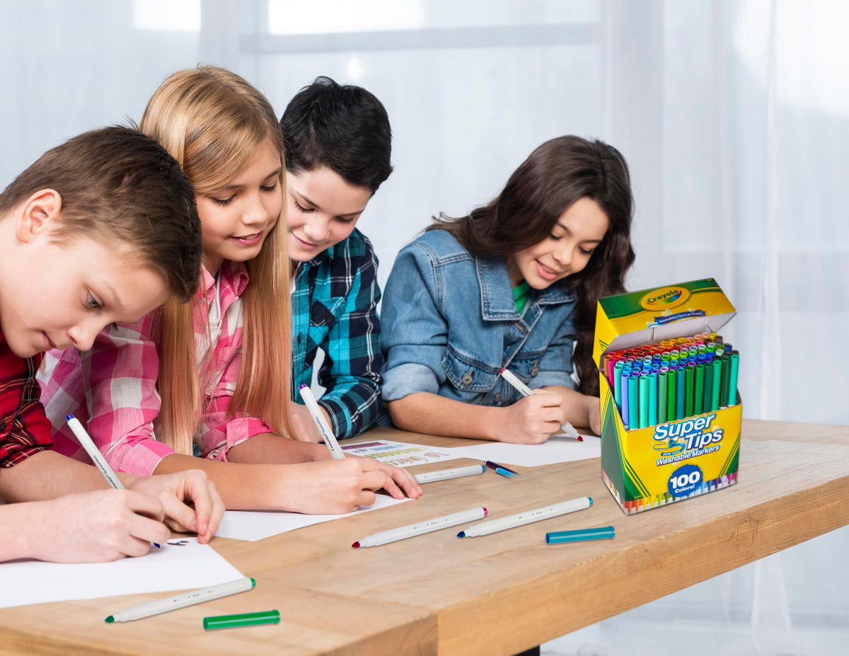 Crayola Super Tips Marker Set (100ct), Fine Point Washable Markers